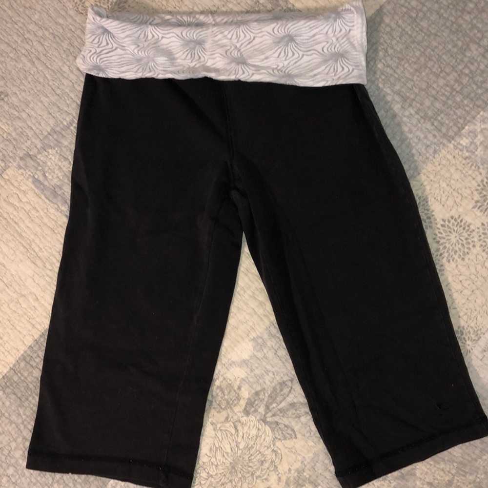 Fold down crop yoga pants